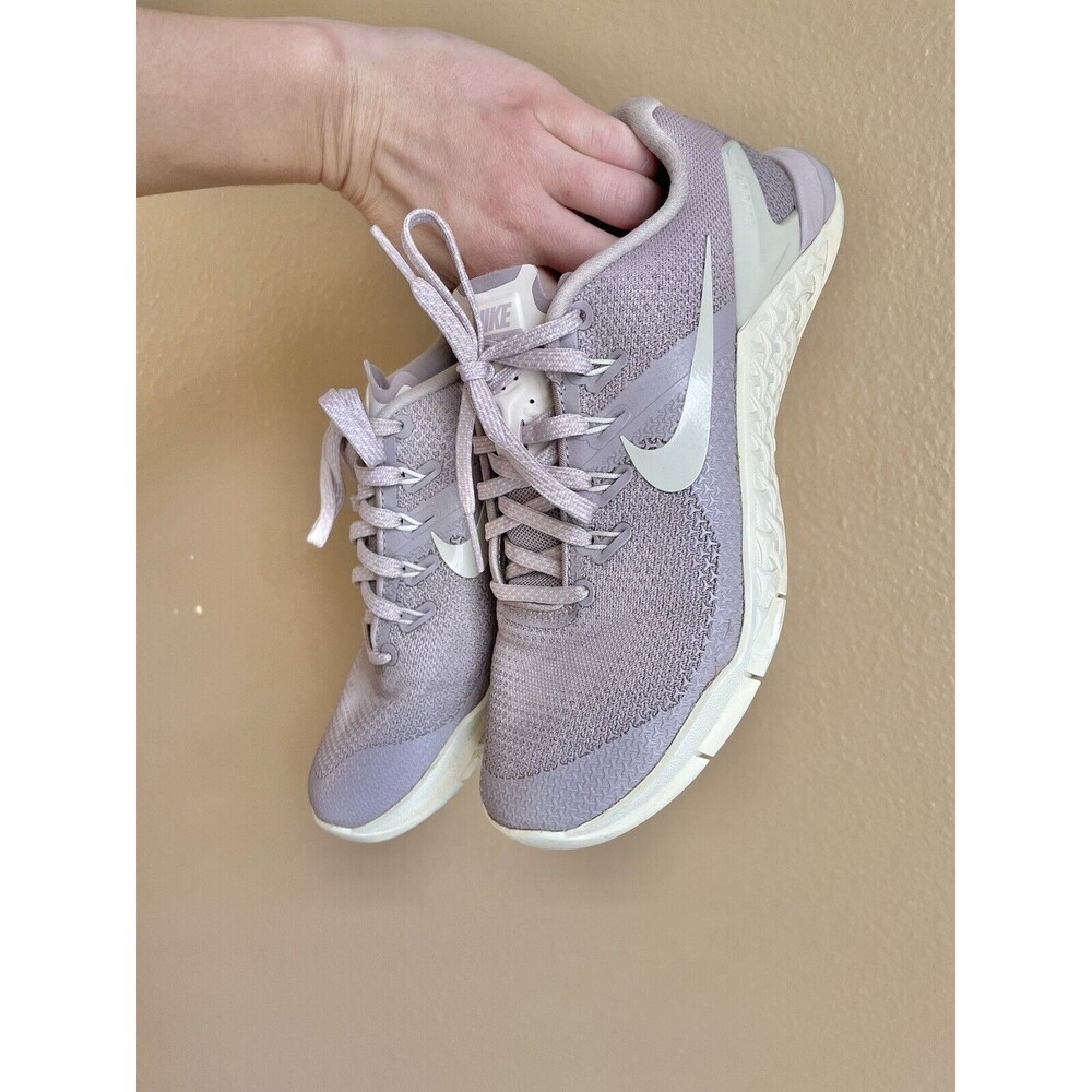 Women’s Nike Metcon 2 Shoes, Size 6 Training/Running/Sneakers/Tennis Shoes
